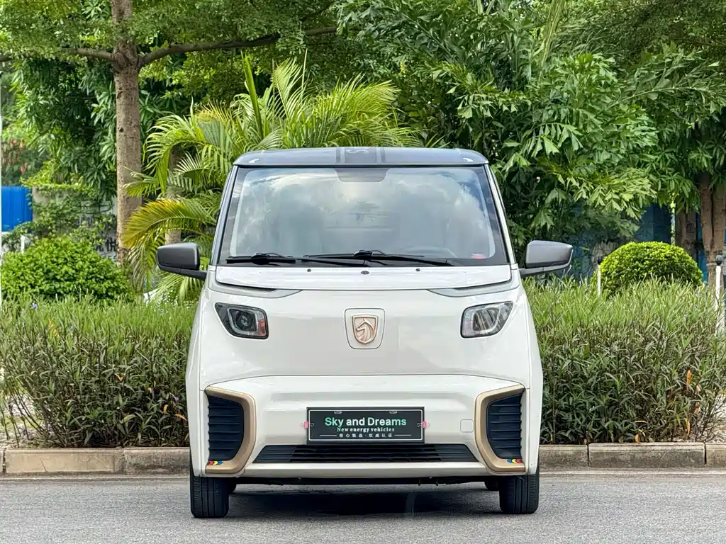 Baojun E200 — миниатюра 2