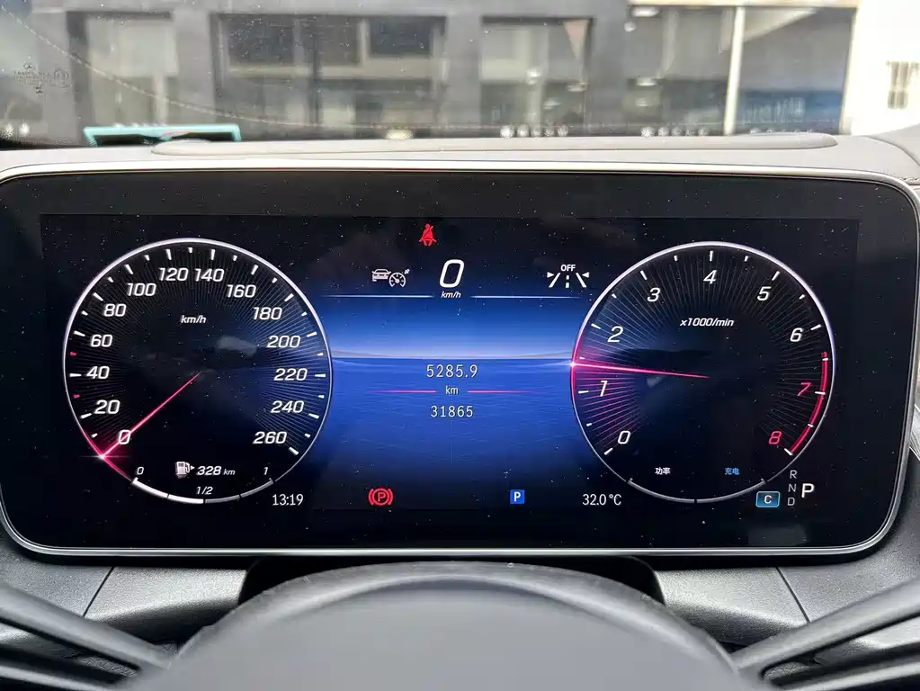 Mercedes-Benz GLC — миниатюра 3
