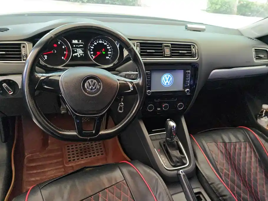Volkswagen Sagitar — миниатюра 12