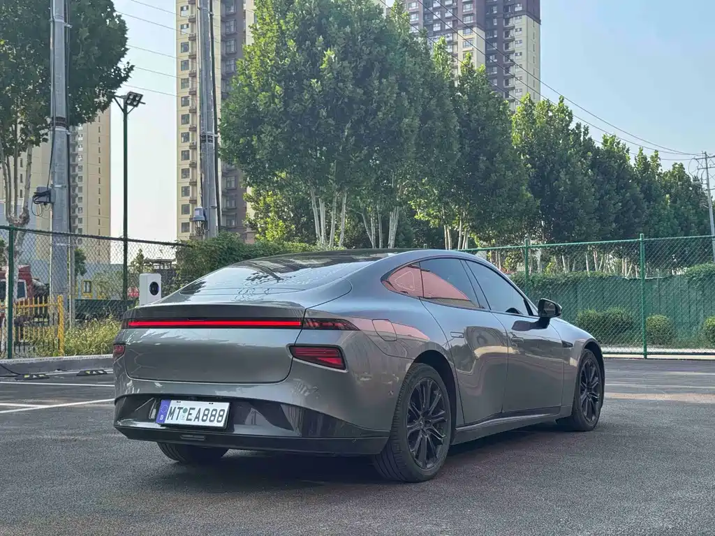 XPeng P7 — миниатюра 6