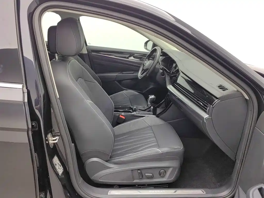 Volkswagen Passat — миниатюра 23