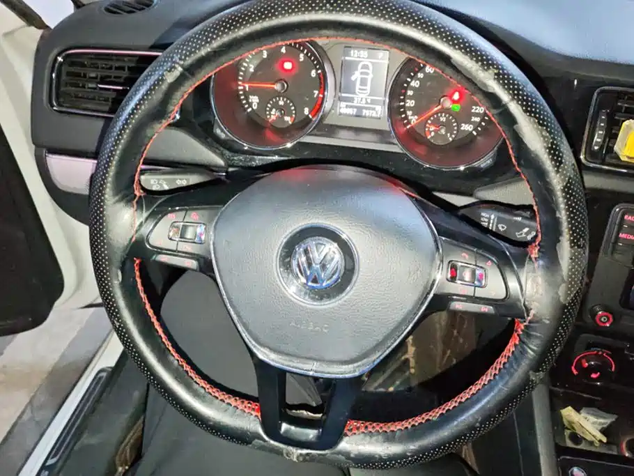 Volkswagen Sagitar — миниатюра 15