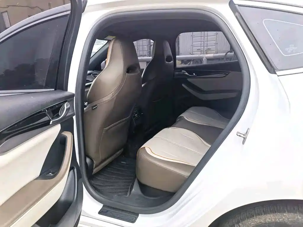 BYD Qin PLUS — миниатюра 10