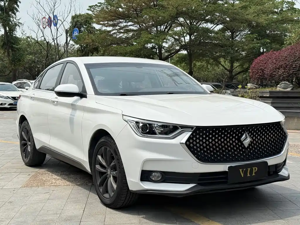 Baojun RC-6 — миниатюра 3