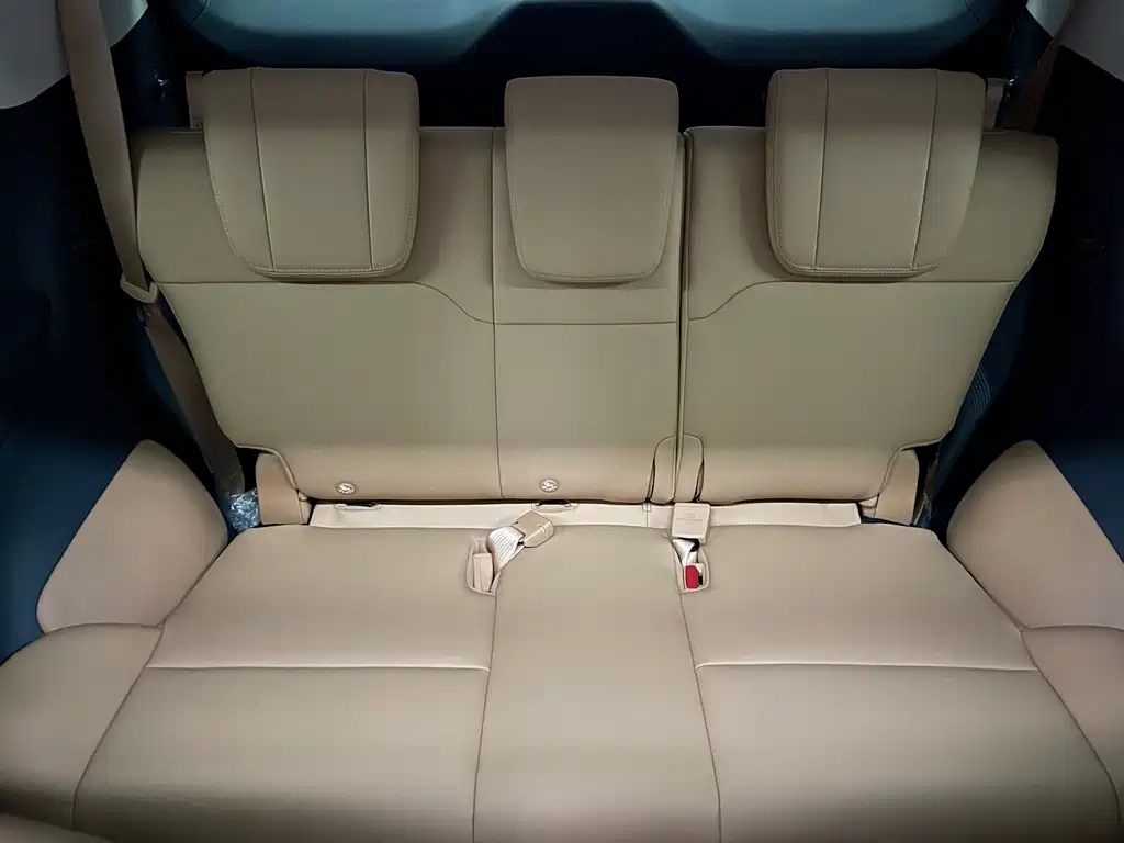 GAC Motor Trumpchi E8 PHEV — миниатюра 17