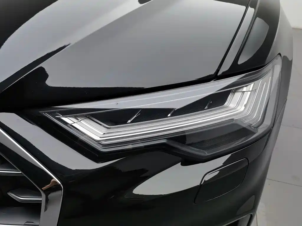 Audi A6L — миниатюра 7