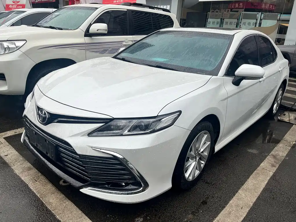 Toyota Camry 2023