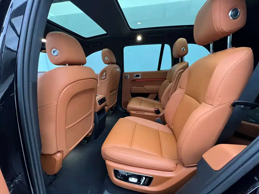 Li Auto Li L8 — миниатюра 7
