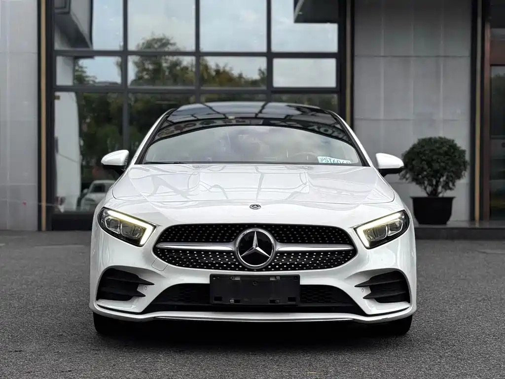 Mercedes-Benz A-Class — миниатюра 2