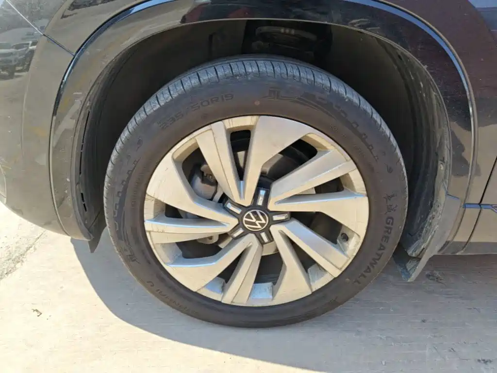 Volkswagen X — миниатюра 23