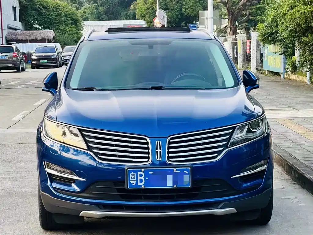 Lincoln MKC — миниатюра 2