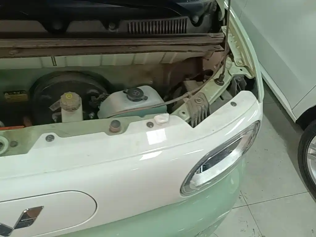 Wuling MINIEV — миниатюра 20