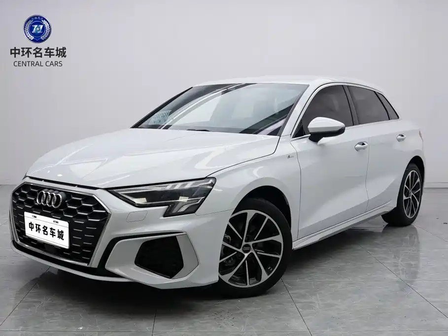 奥迪A3 2022款 A3L Limousine 35 TFSI 进取运动型 2023