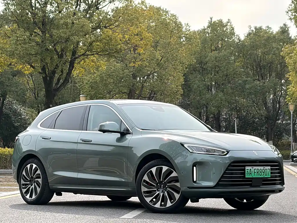 AITO ASK THE WORLD M5