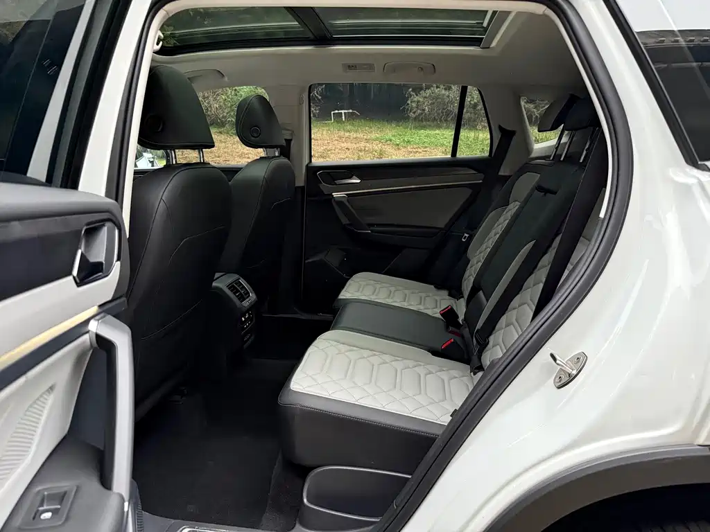 Volkswagen Tayron — миниатюра 8