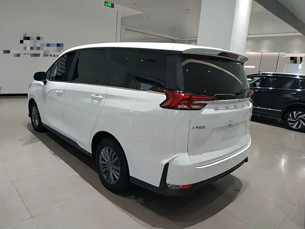 MAXUS Euniq 5 — миниатюра 5