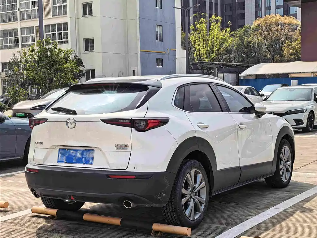 MAZDA CX 30