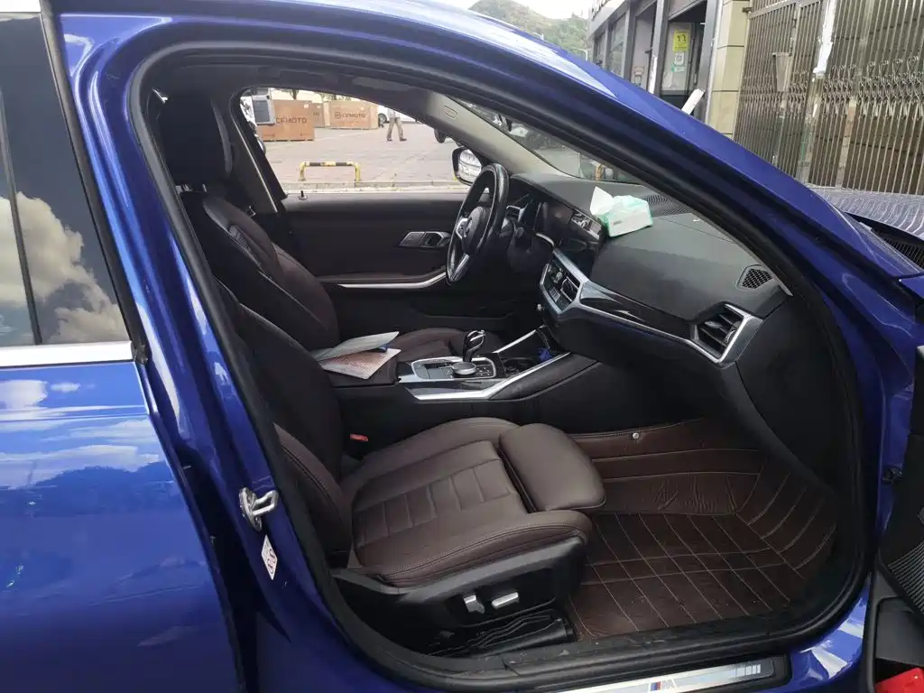 BMW 3 Series — миниатюра 19