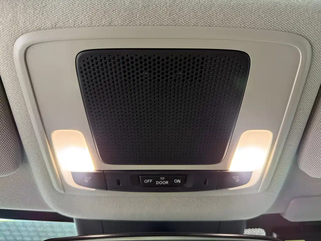 Honda Vezel — фотографии объявления, Фото 12