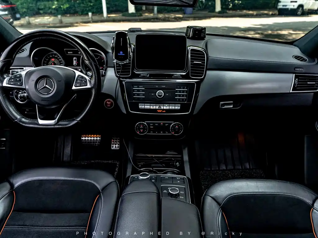 Mercedes-Benz GLE Coupe AMG — миниатюра 3