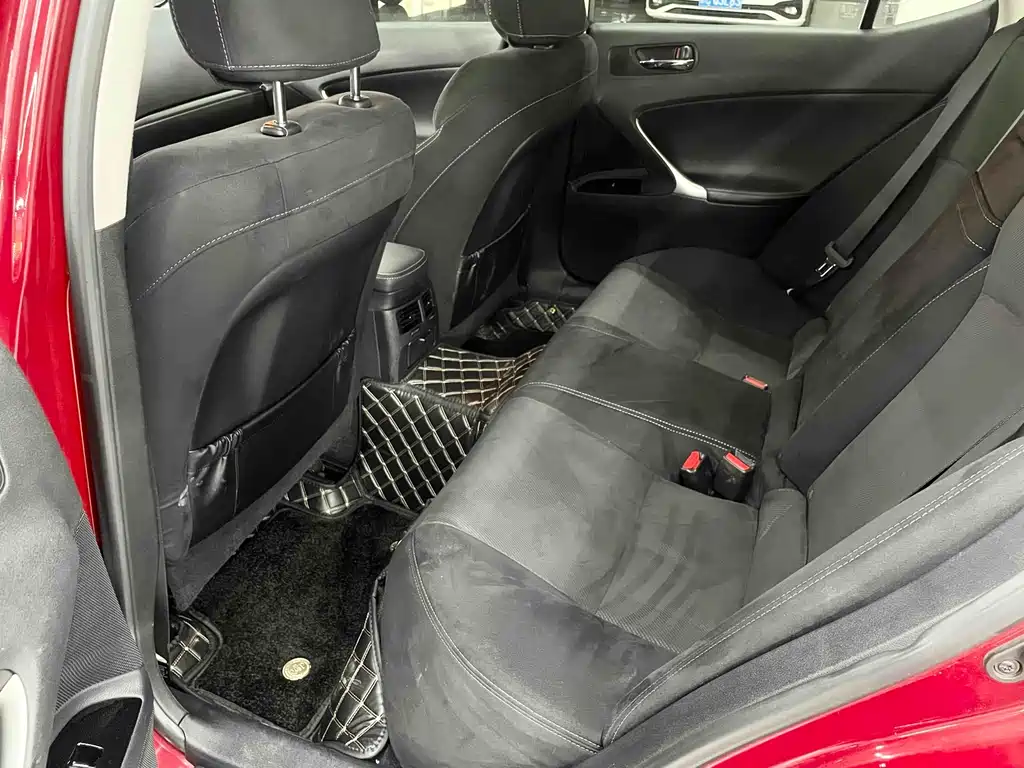 Lexus IS 250 Sport Edition, фото 8