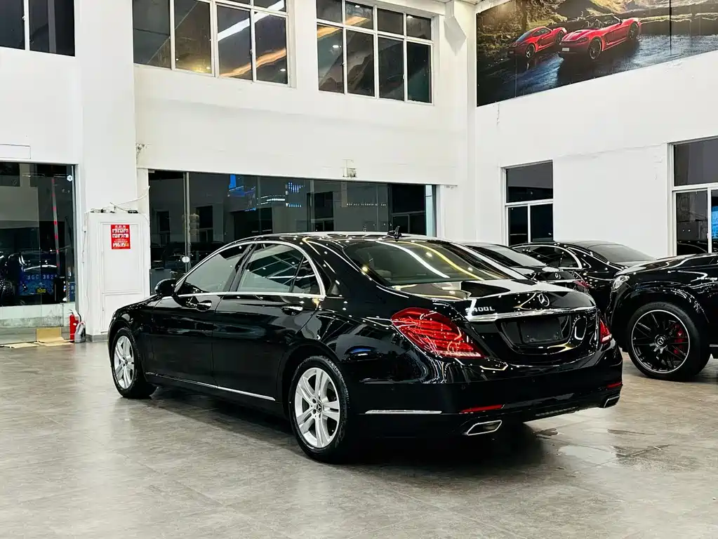 MERCEDES-BENZ S CLASS