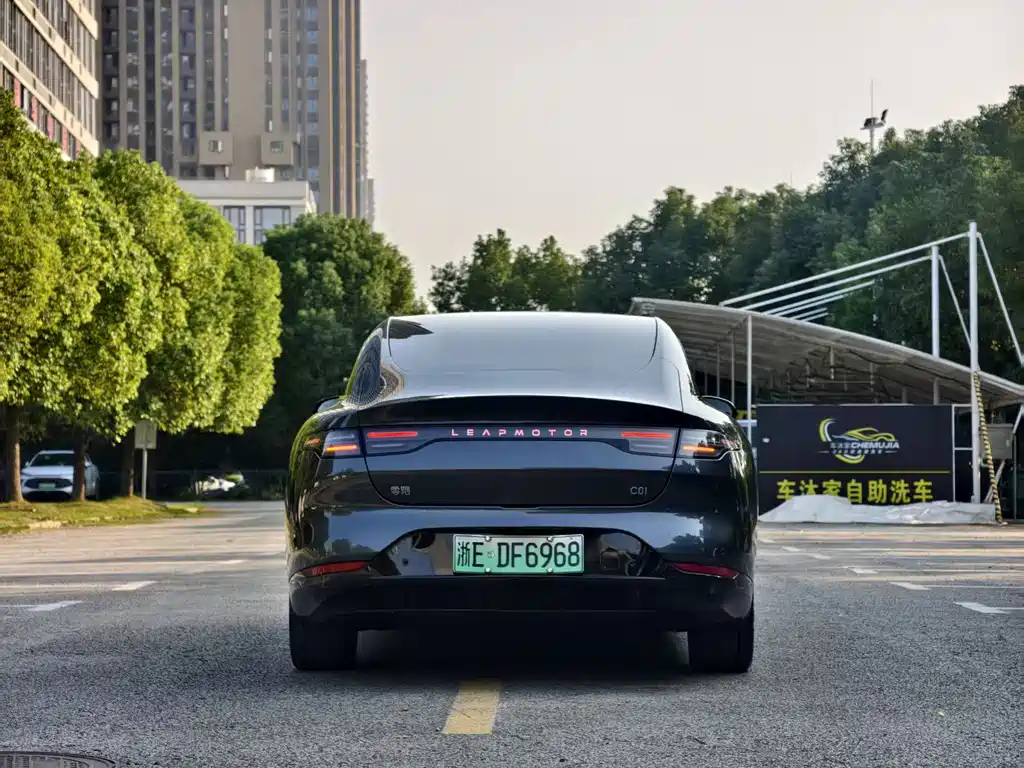 Leapmotor Leapmotor C01 — миниатюра 8
