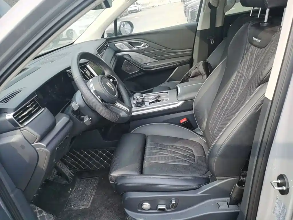 Hongqi Hongqi HS7 PHEV — миниатюра 15