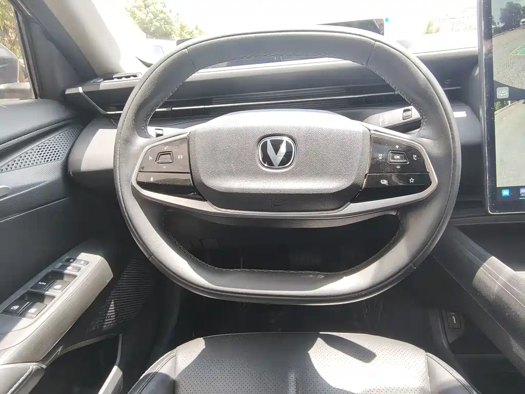 Changan Yida — миниатюра 11