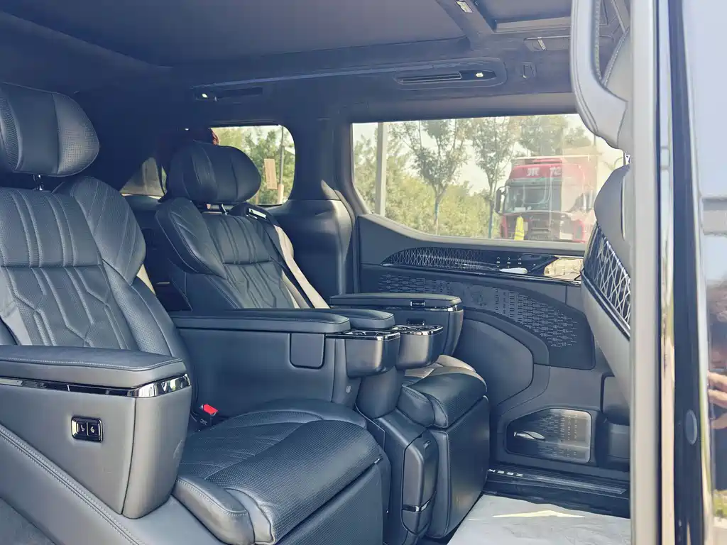 ZEEKR EXTREME KRYPTON 009