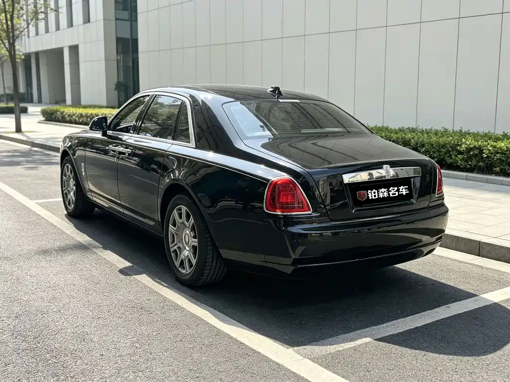 Rolls-Royce Ghost — миниатюра 4