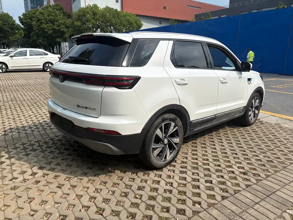 Changan CS55 EV — миниатюра 11