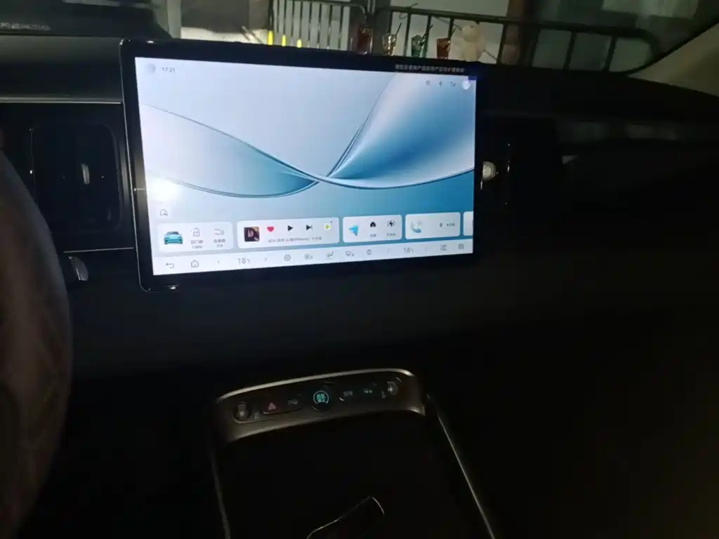 BYD Sealion 05 EV — миниатюра 13