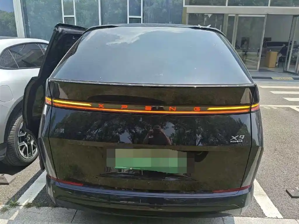 Xpeng X9 2026 1602 Ultra