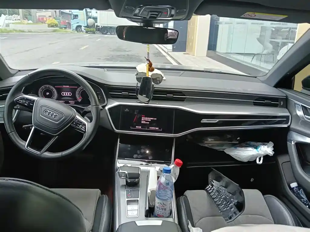 Audi A6L 2023 45 TFSI