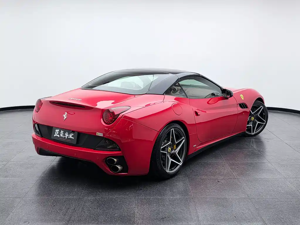 Ferrari California T — миниатюра 28