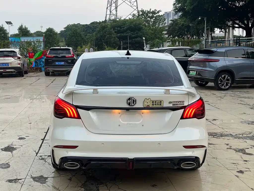 MG 6 New Energy — миниатюра 5