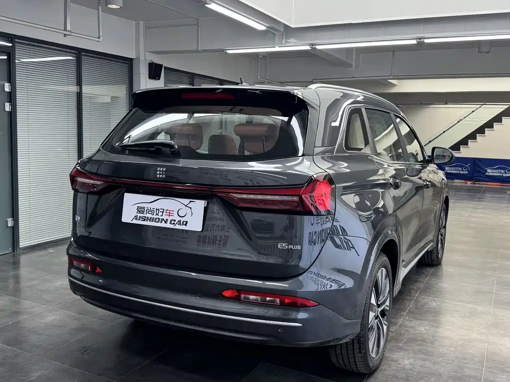 Landian E5 PLUS 2026 165km Ultra 7 мест