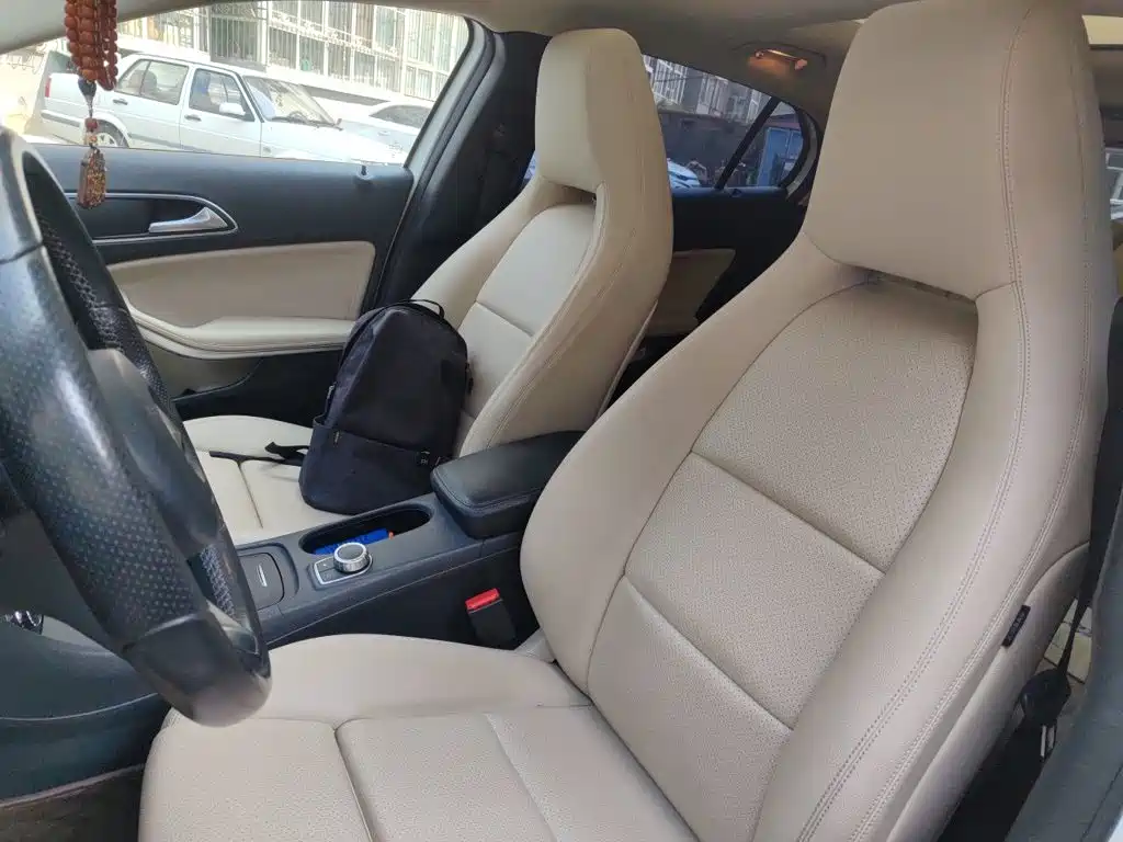 Mercedes-Benz GLA — миниатюра 11