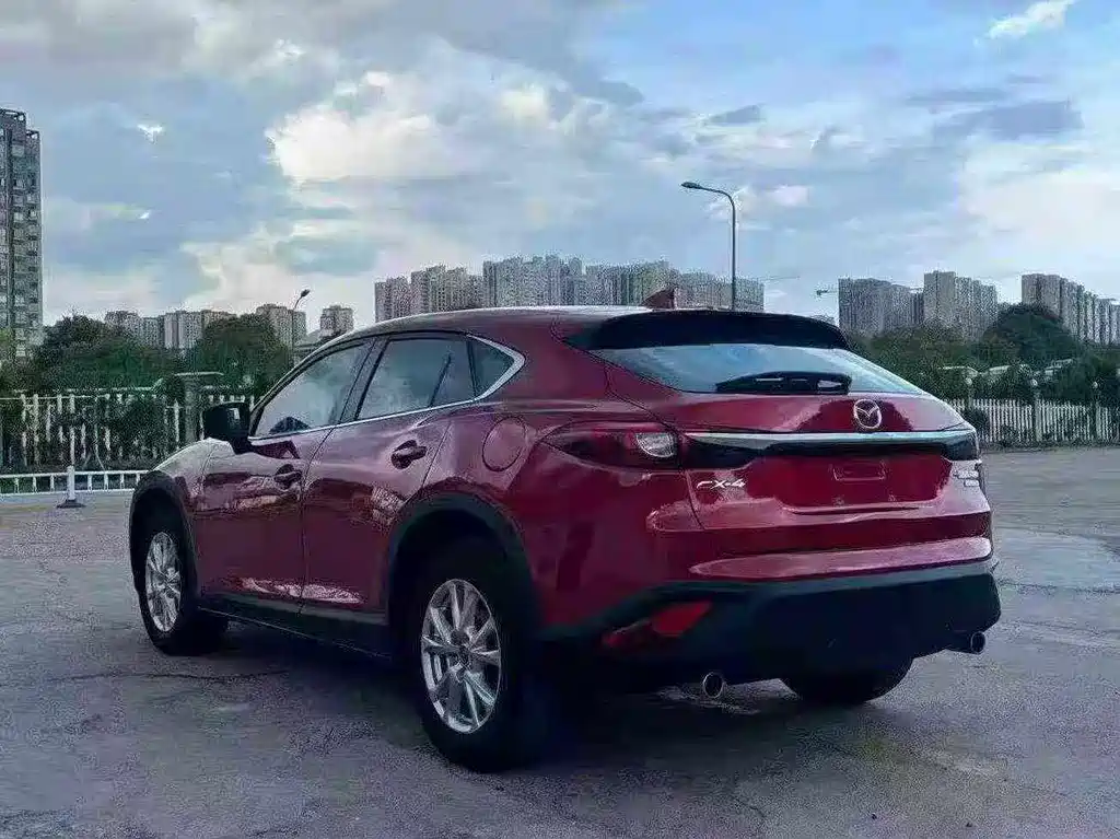 MAZDA CX 4