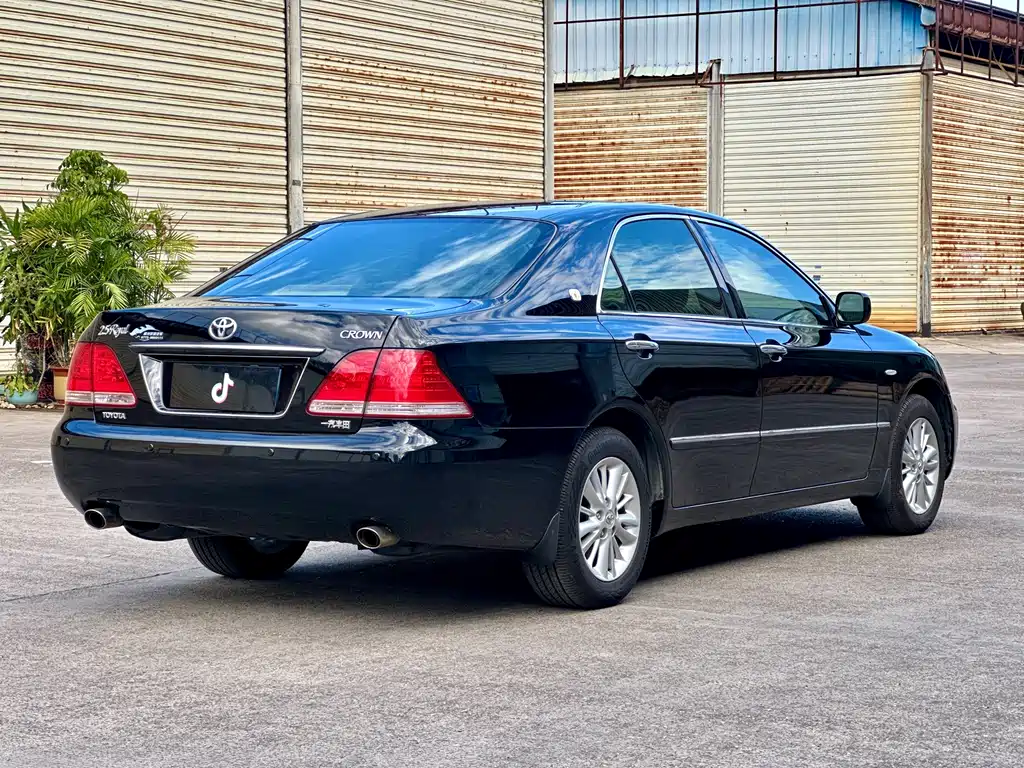 Toyota Crown 2007 2.5L Royal