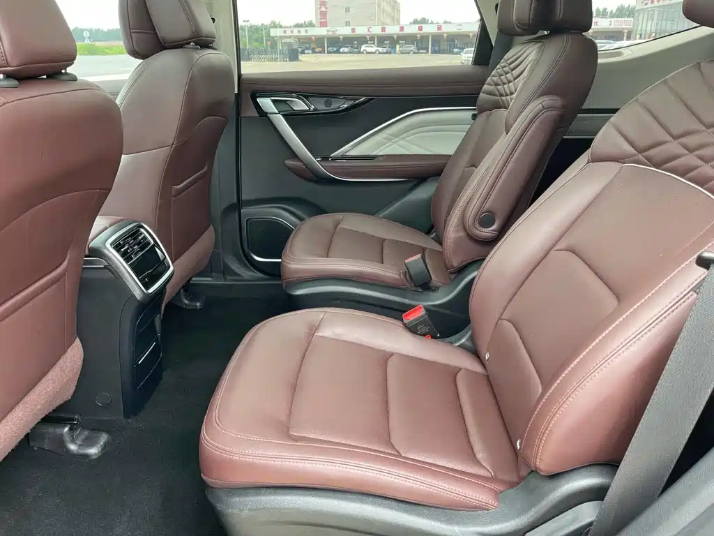 Geely Jia Ji New Energy — миниатюра 15