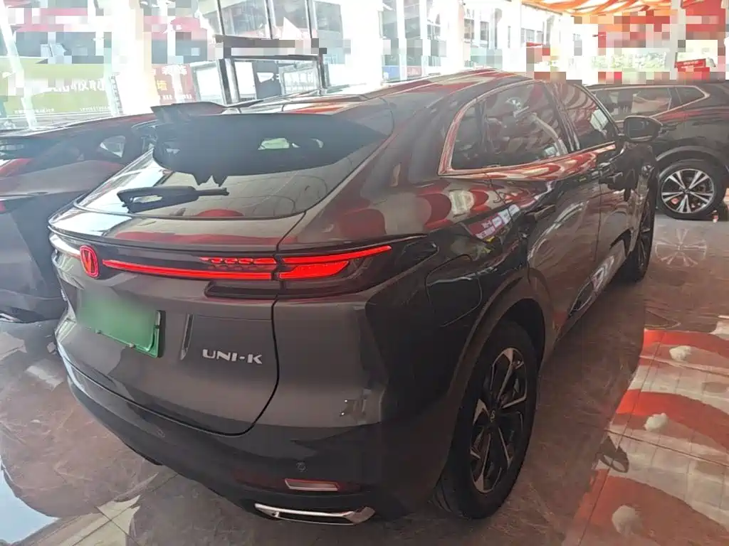 Changan UNI-K iDD — миниатюра 7