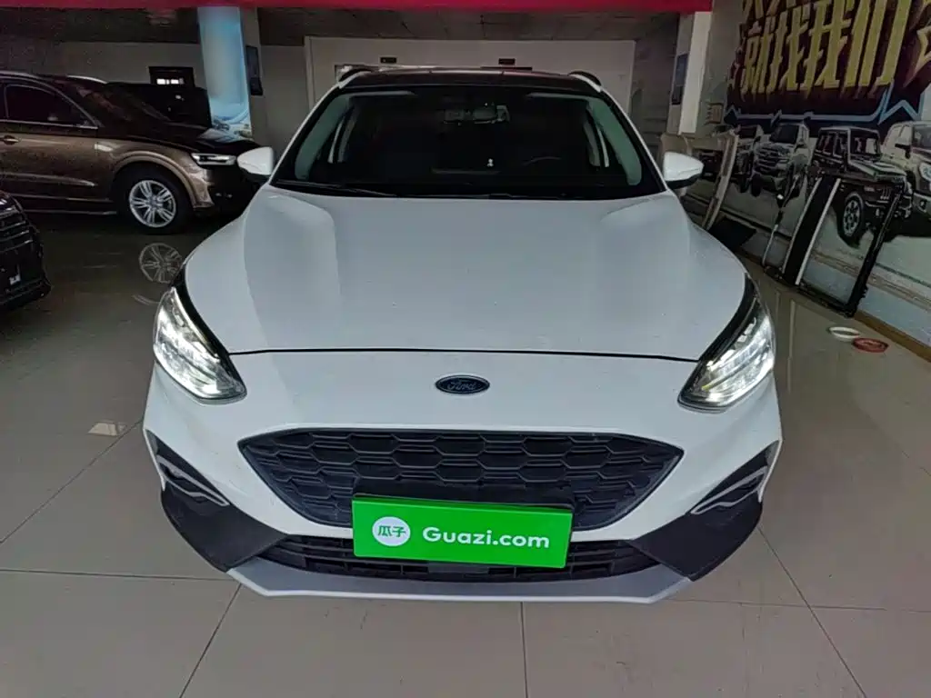 Ford Focus Active — миниатюра 3