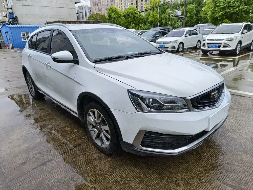 Geely Vision S1 — миниатюра 3