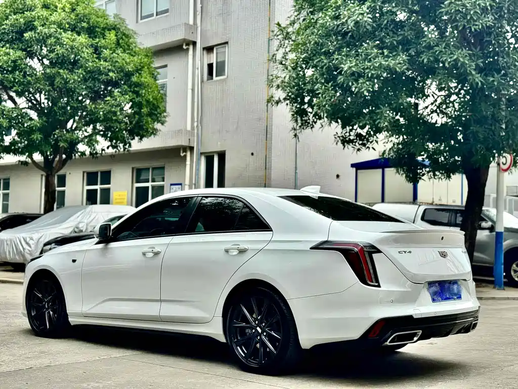 Cadillac CT4 — миниатюра 11