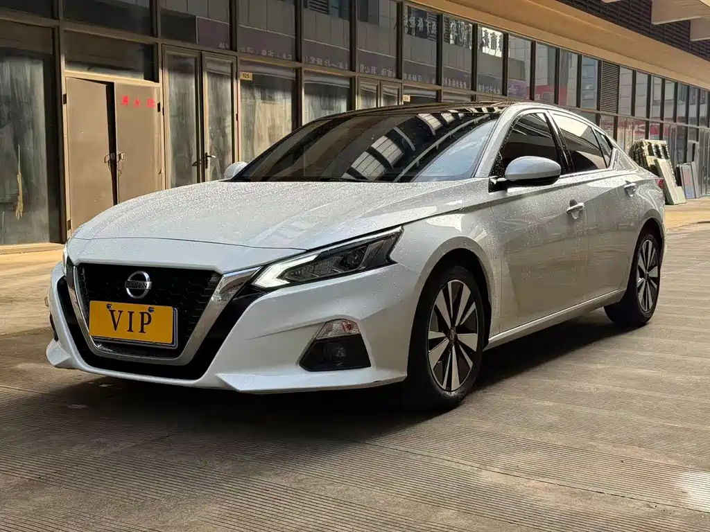 Nissan Teana 2021