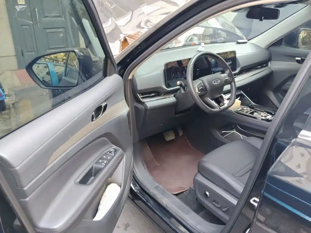 Ford Equator Sport — миниатюра 14