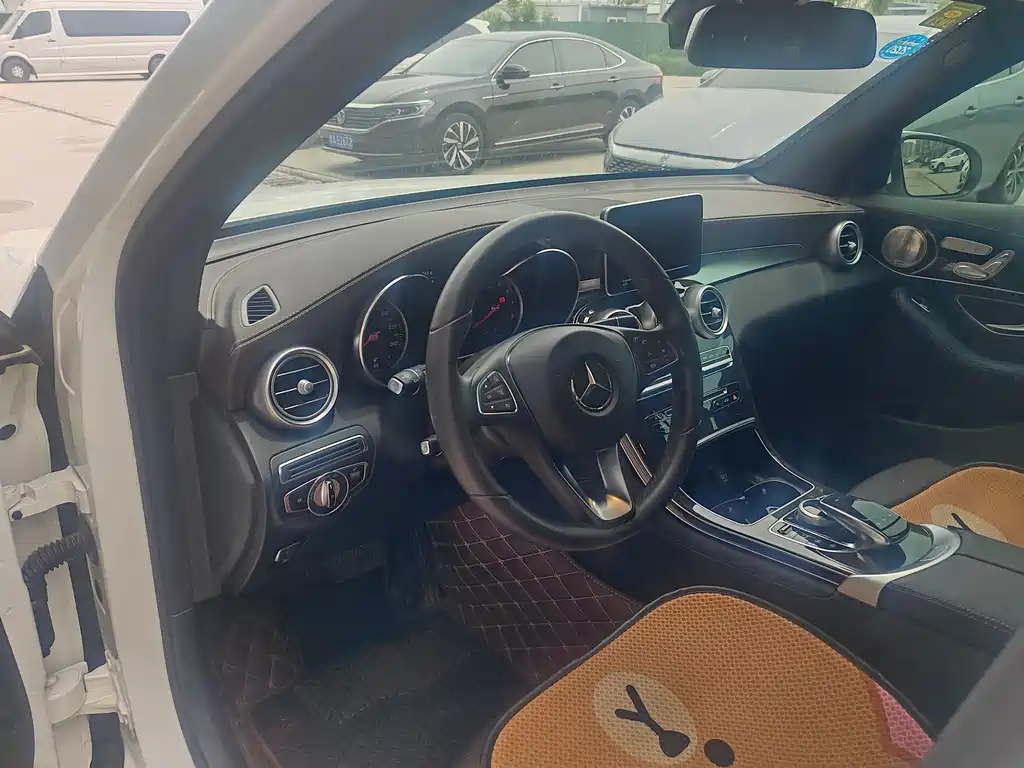 Mercedes-Benz GLC 2019 GLC 260 4MATIC