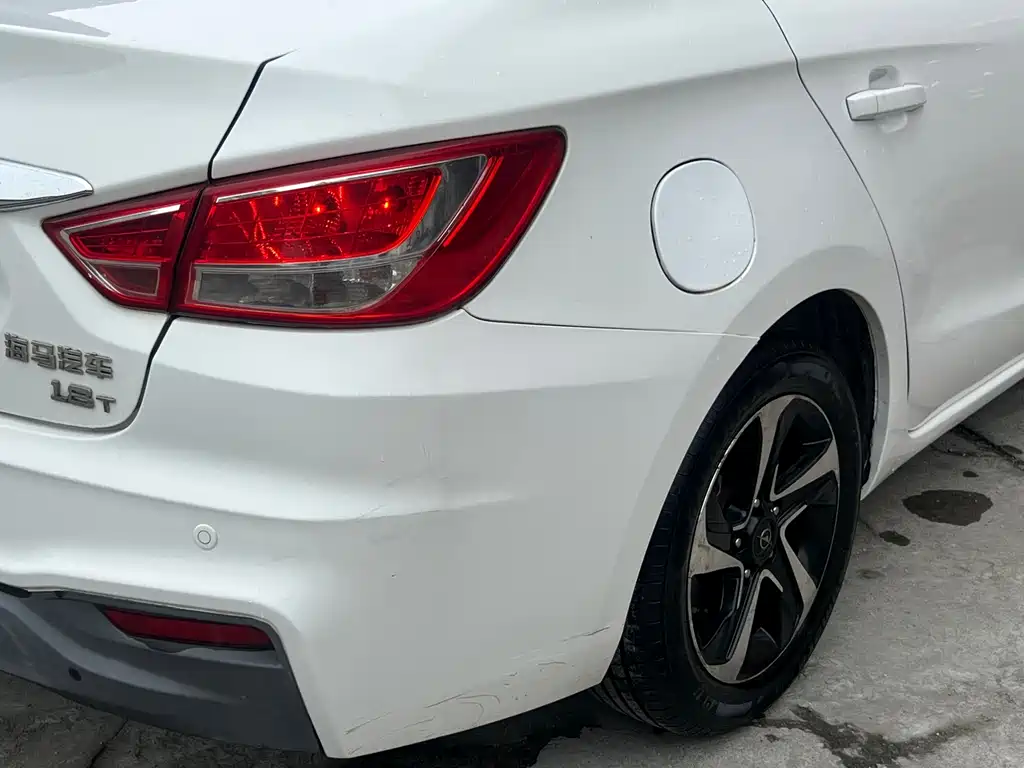 Haima Familia 2017 1.6L MT Luxury